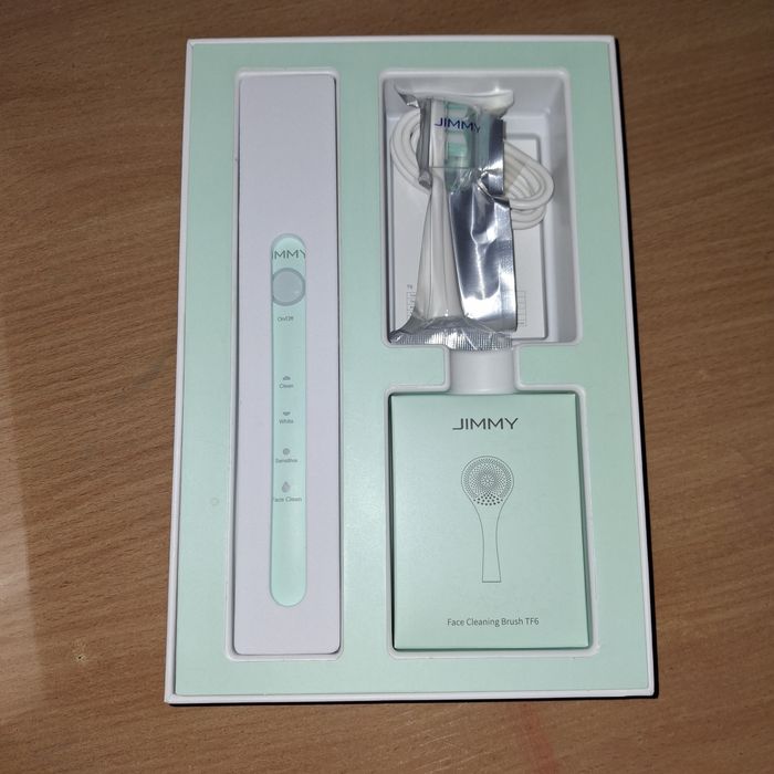 Електрична зубна щітка