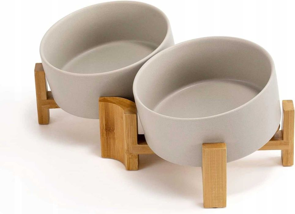 Zestaw dwóch misek dla psa   beżowy 0,85 l na podwyższeniu