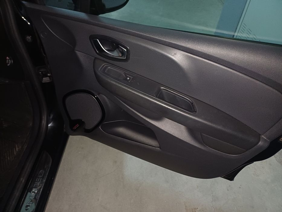 Renault Clio 1.5 Dci Limited 90cv 5p