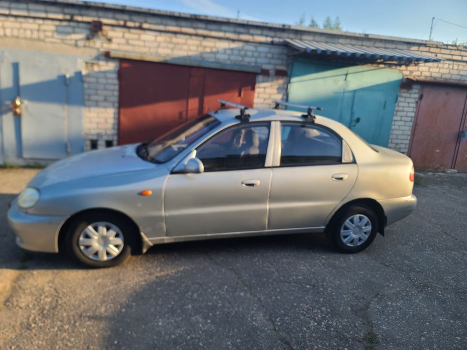 Продам дэо сенс 2003гв газ бензин