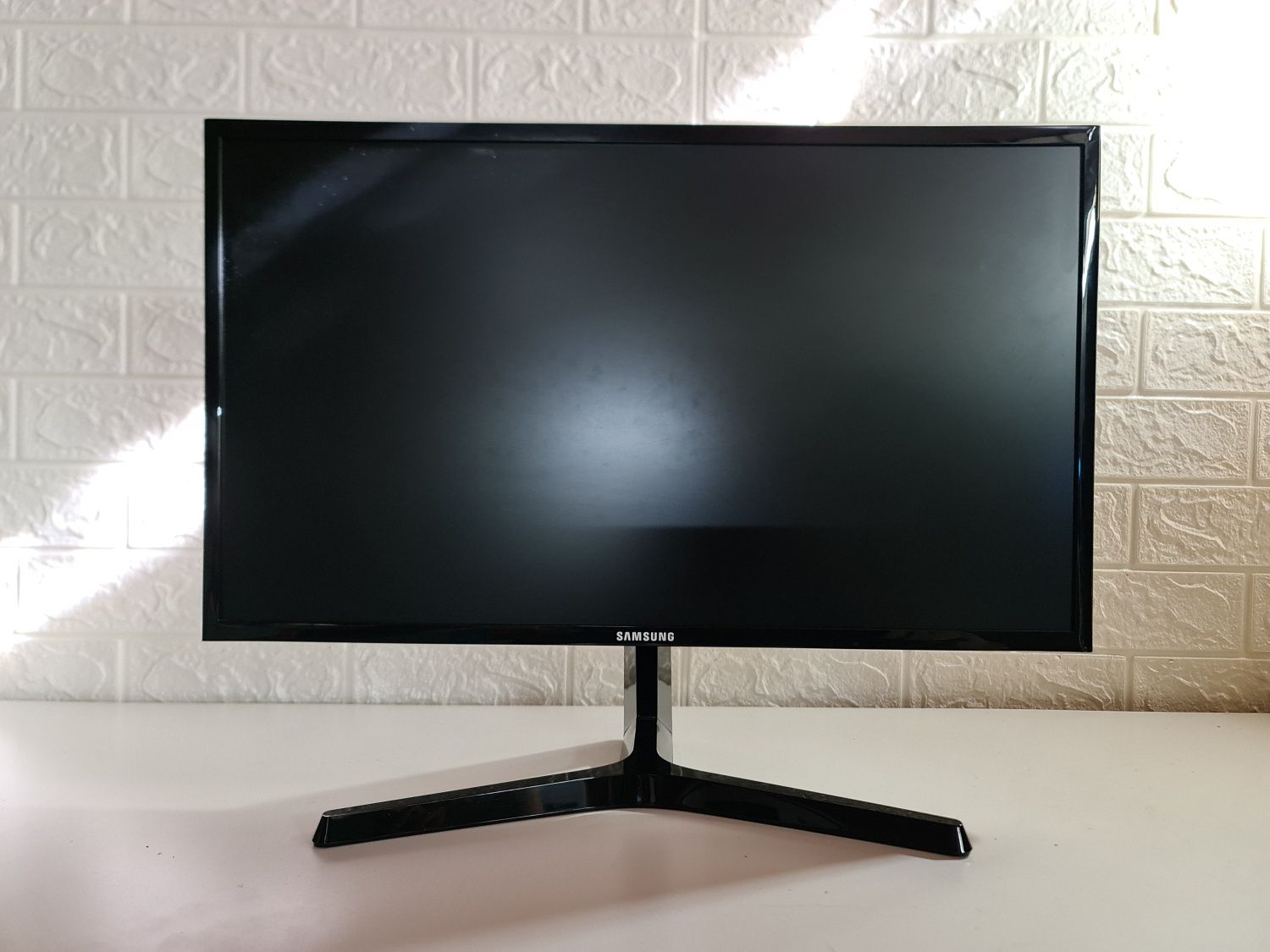 Monitor Samsung 24 Full HD como novo