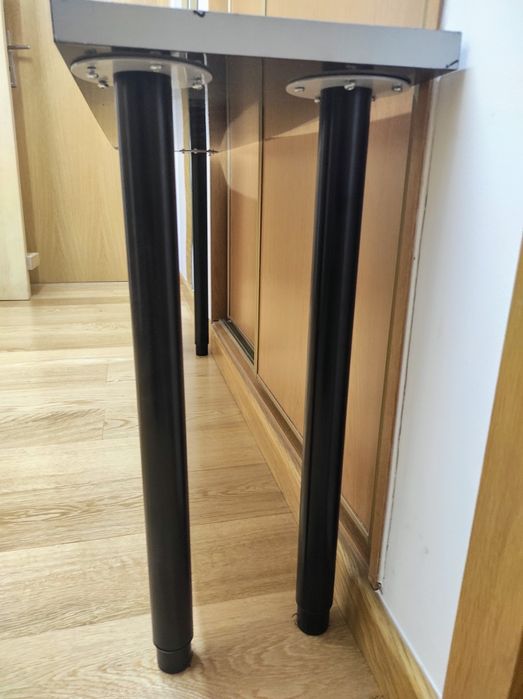 Consola Smart TV 65'', nova, comp.120cm,altura regulável de 70 a 85 cm