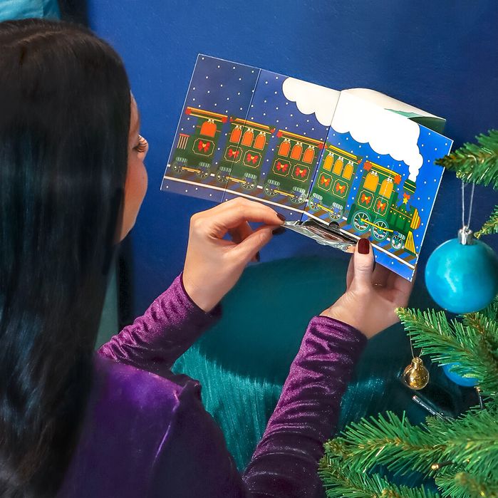 Kalendarz Adwentowy z kawą 24 różne smaki kaw po 10g od cupandyou.pl