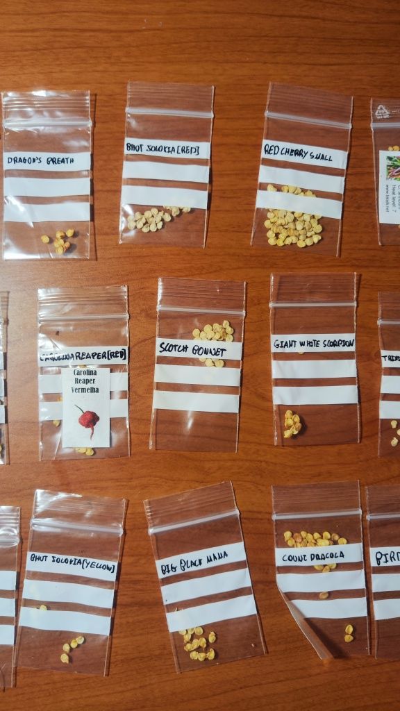 Pimentas atómicas (32 variadades)