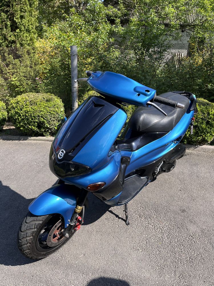 Gilera Runner FXR 180 2t