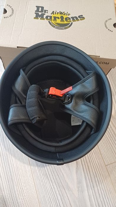 Мотокаска мотошолом каска розмір L