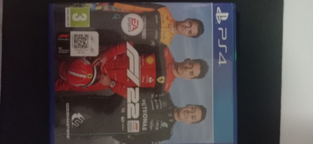 Vendo jogo F1 22