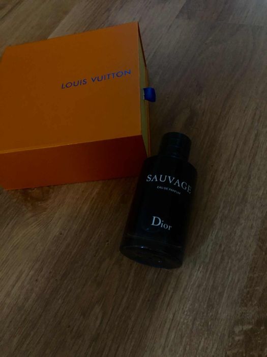 Dior Sauvage Eau De Parfum