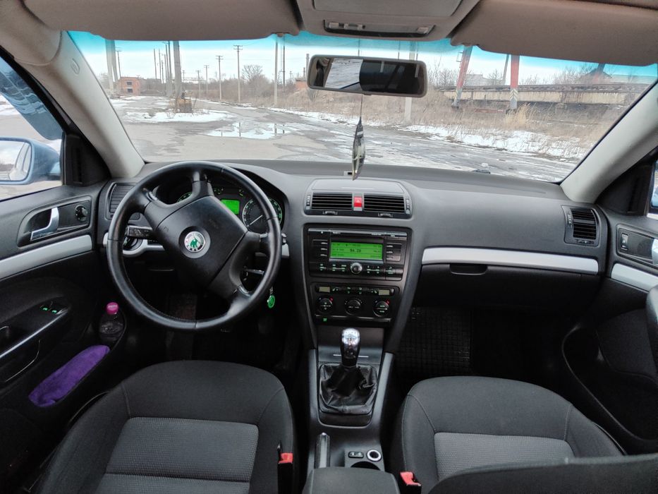Продам Skoda Octavia A5 1,6MPI