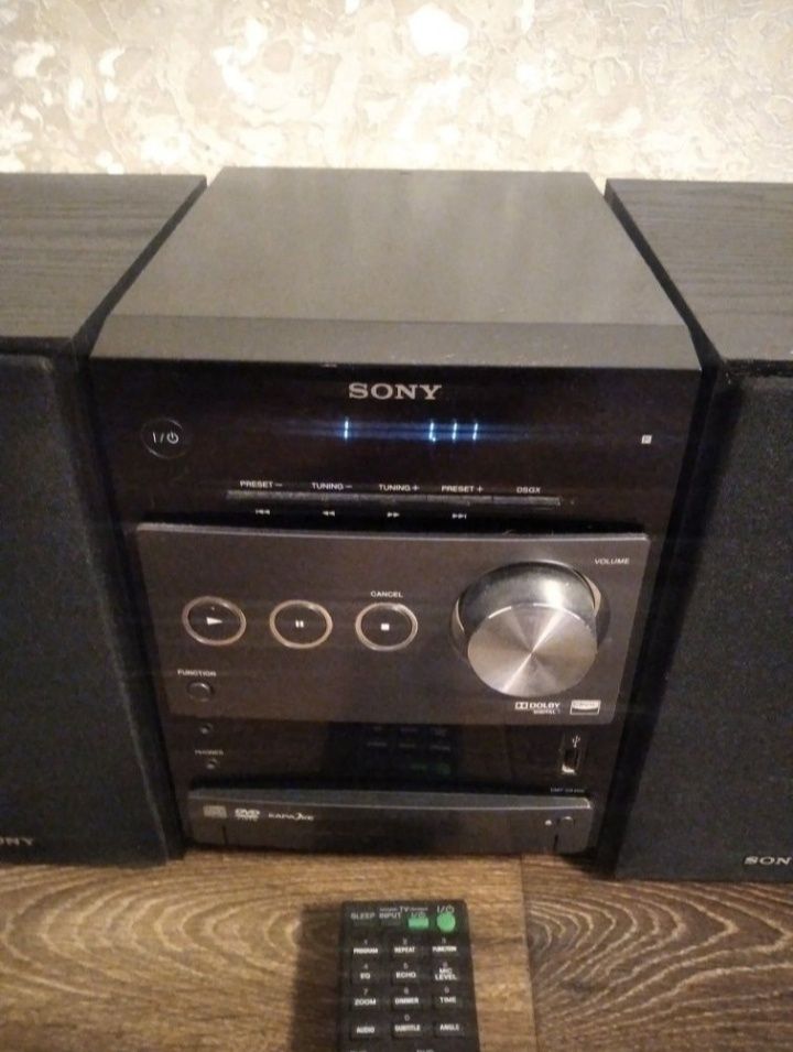 Продам музичний центр Sony-CMT DX400