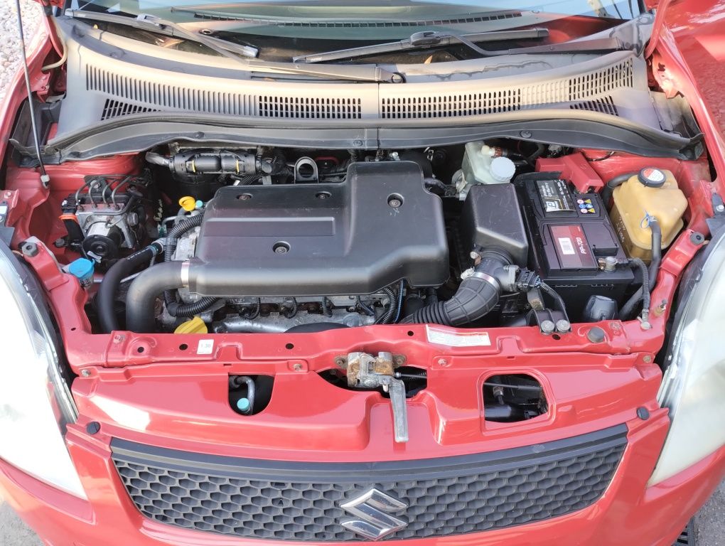 Bardzo zadbany Suzuki Swift 1.3 Diesel Klima Nowe Opony i Akumulator