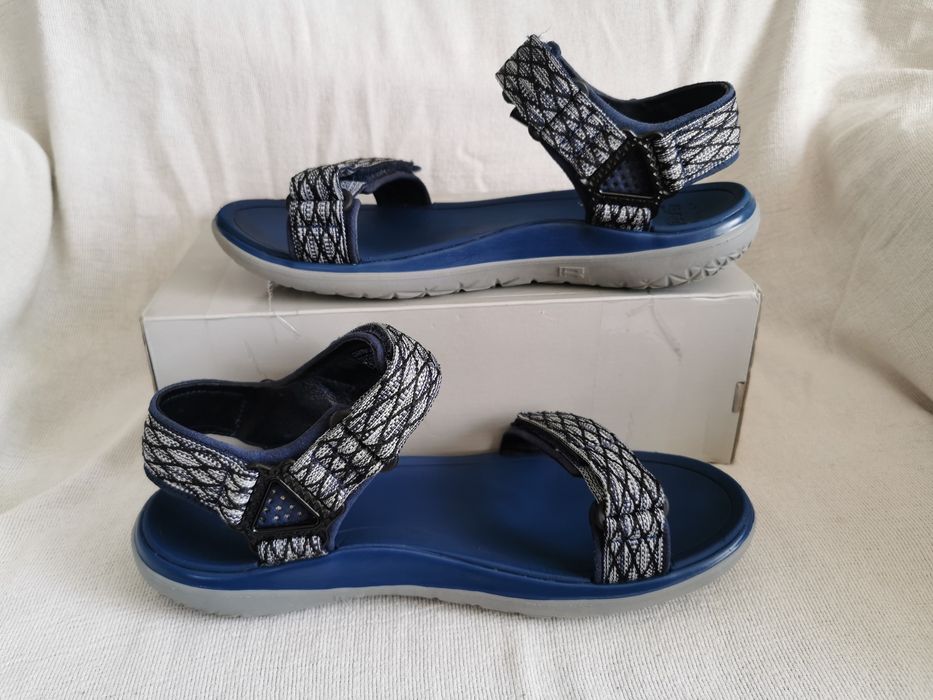 Teva Terra Float Universal Klasyczne sandały sportowe 43