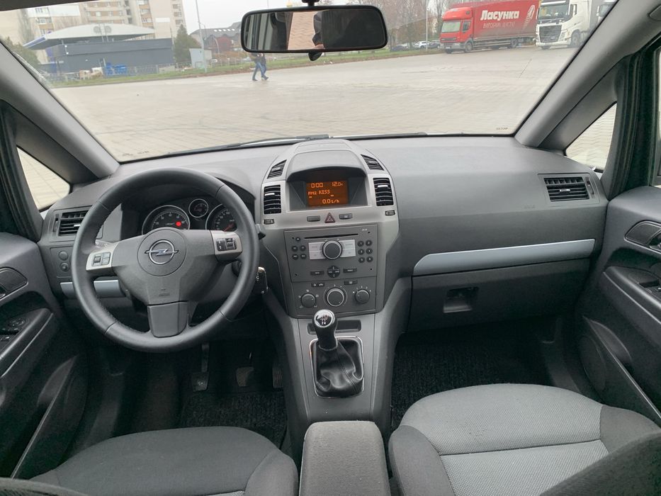 Opel Zafira 2007 року