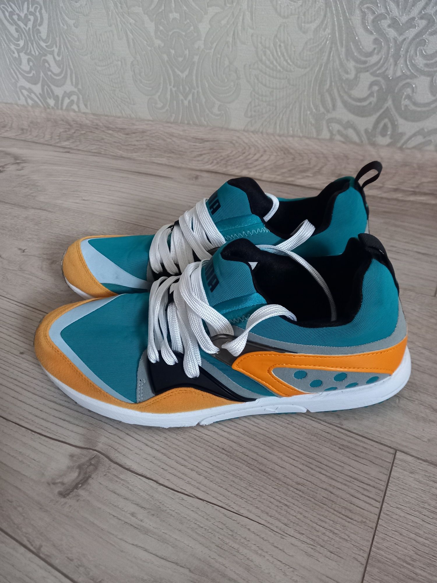 Продам кроссовки Puma.