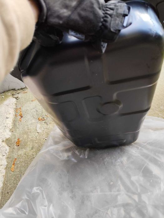 zbiornik paliwa suzuki samuraj wersja gaźnikowa