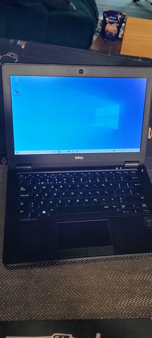Dell Latitude E7250 Core i5 10GB RAM Windows 10 Home 256GB SSD