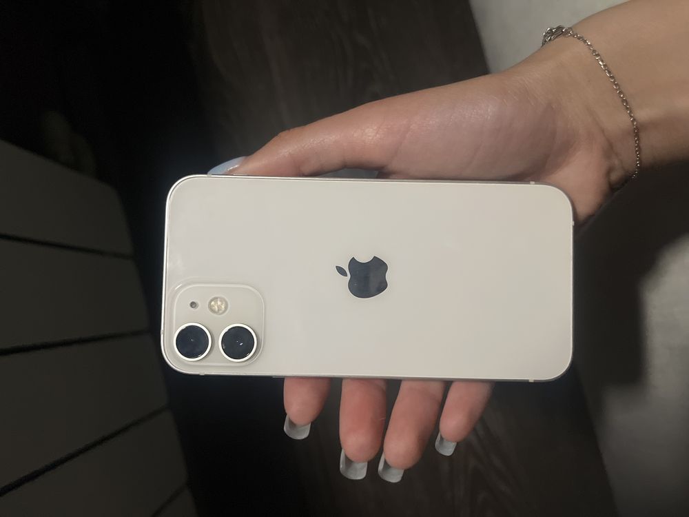 iPhone 12 mini, 64 гб.