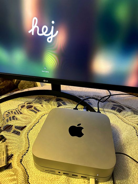 Zestaw: Mac mini M1 8GB/256GB + Satechi Hub + Slim X1