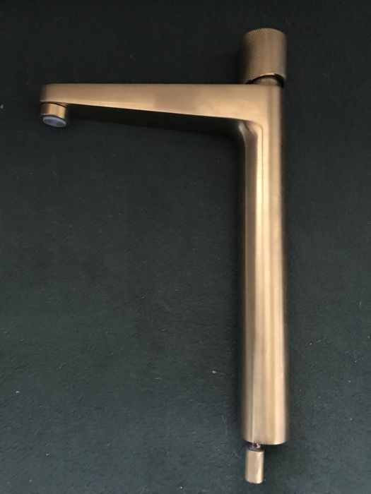 Bateria umywalkowa, złoto szczotkowane OMNIRES