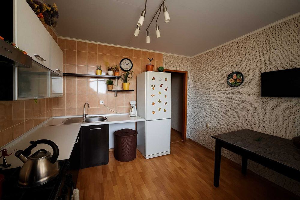 Продаж 2к квартира, Поділля, Цегла, З ремонтом