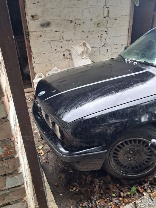 Продам БМВ е34 530