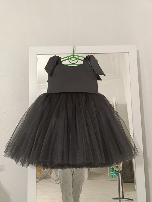 Стильна Святкова сукня для дівчинки