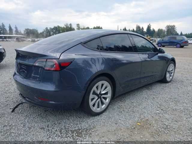 Tesla Model 3 2022