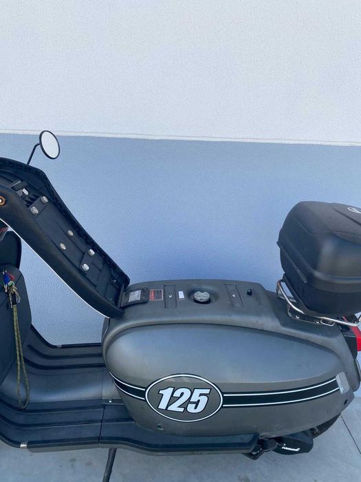 Mota Scooter 125cc - Estilo Retro