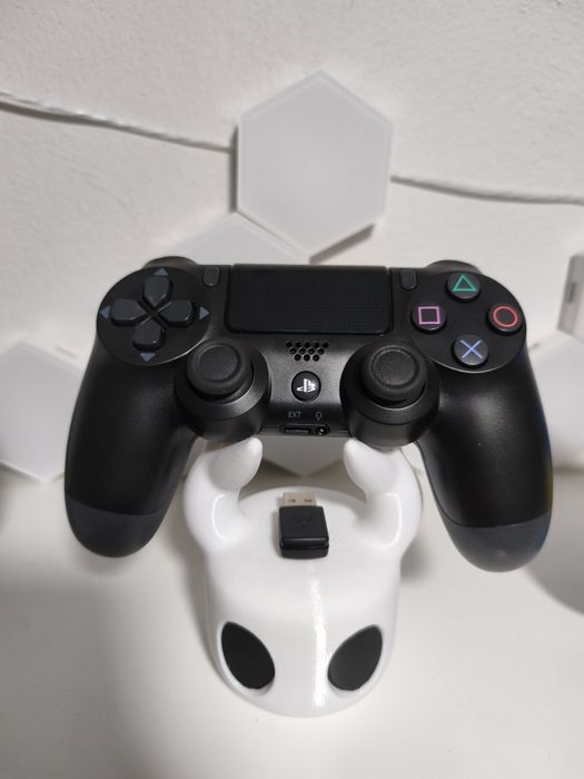 PS4 Dualshock preto com drift muito ligeiro no analog esquerdo