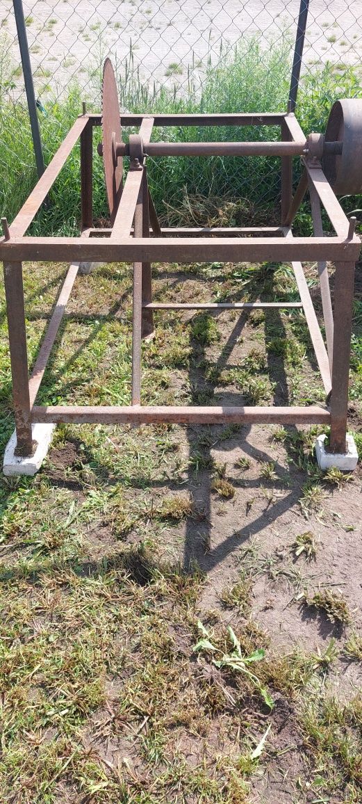 Sprzedam krajzegę metalową