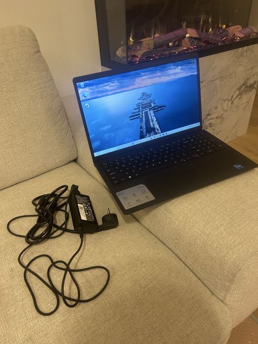 Laptop DELL Inspiron 3520 i5-1235U 12/512GB W11 + Office FV23% Gwaranc