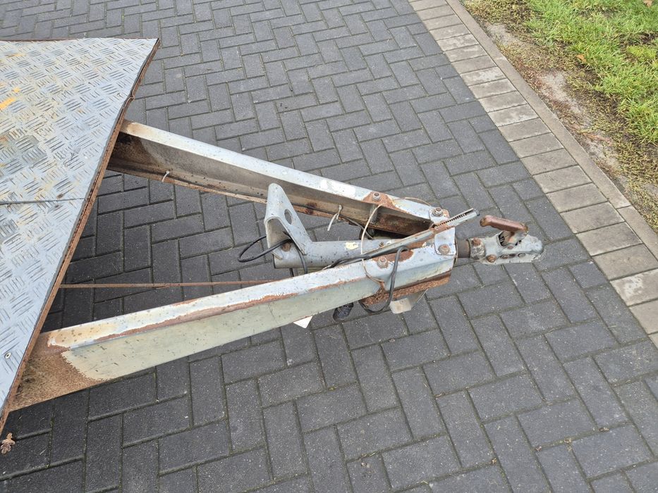 Przyczepka samochodowa platforma 2.6x1.6
