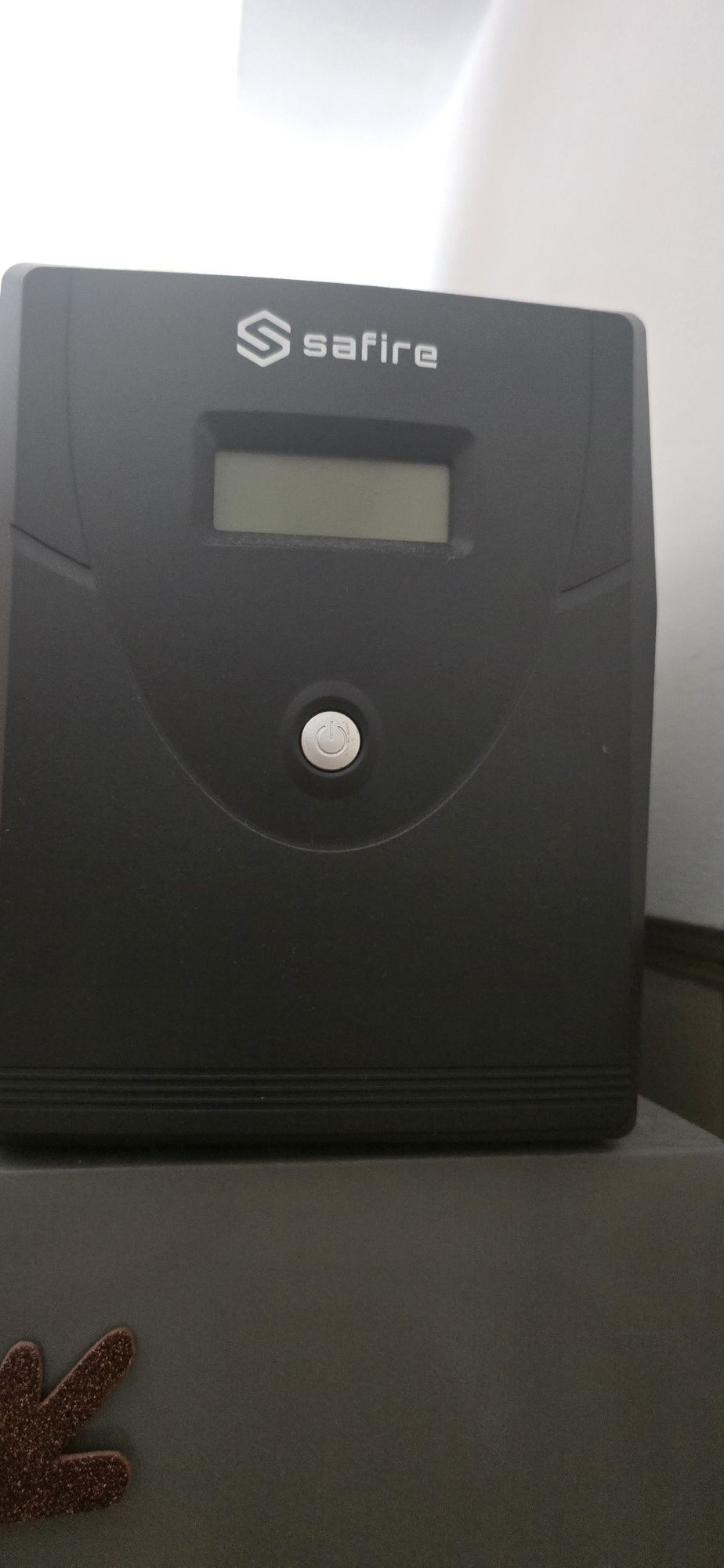 UPS 1500 VA 4 entradas Nova