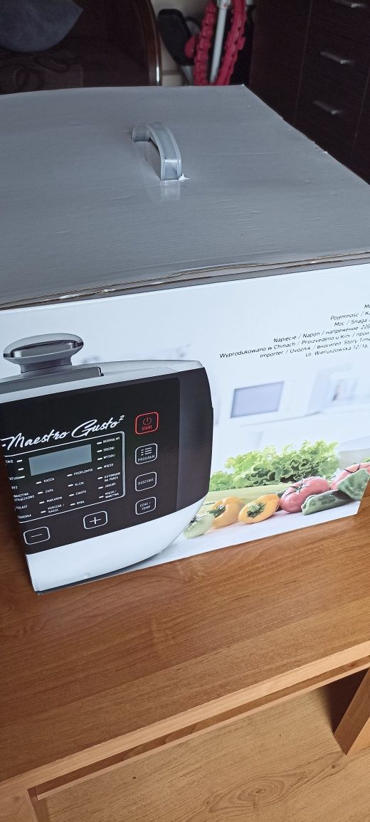 Multicooker Maestro Gusto II