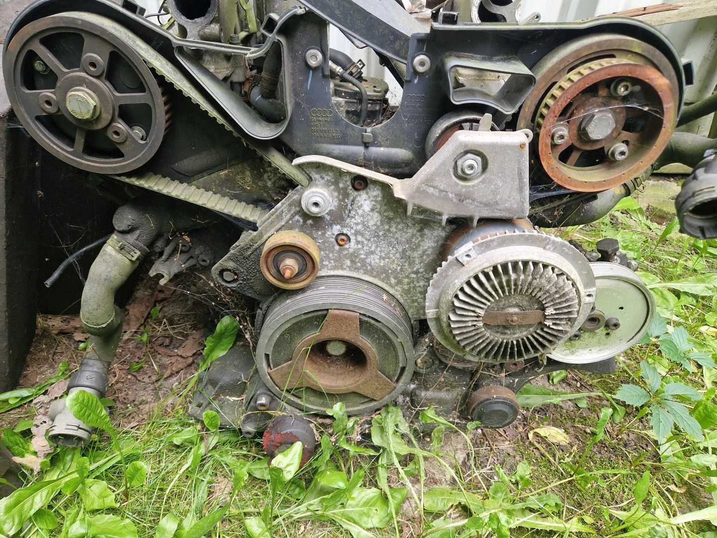 SILNIK AUDI A4 B6 2.5TDI 180KM Na Części Uszkodzona Głowica