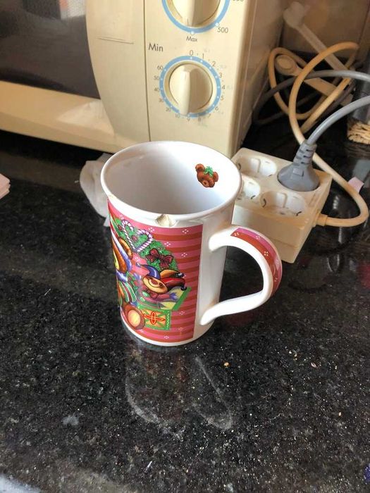 caneca alusiva ao natal