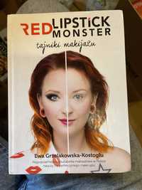 Red Lipstick Monster, tajniki makijażu