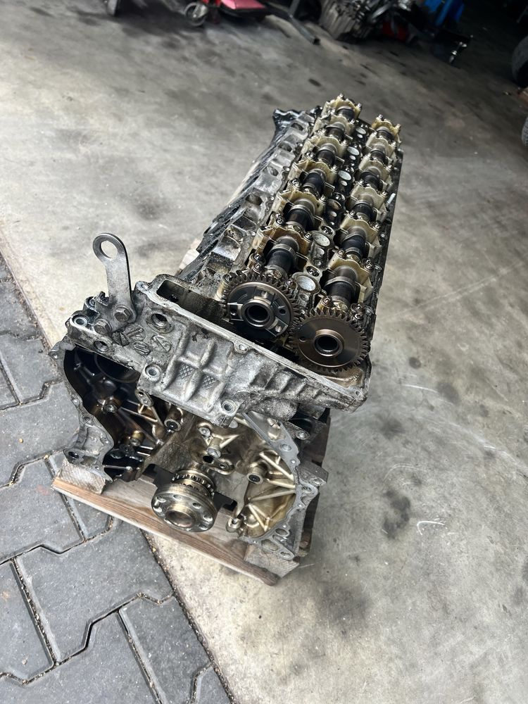 Silnik N57D30B uszkodzony po panewce odpalal do konca
