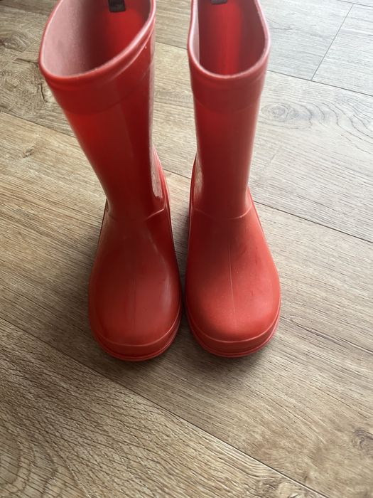 Kalosze w rozmiarze 27