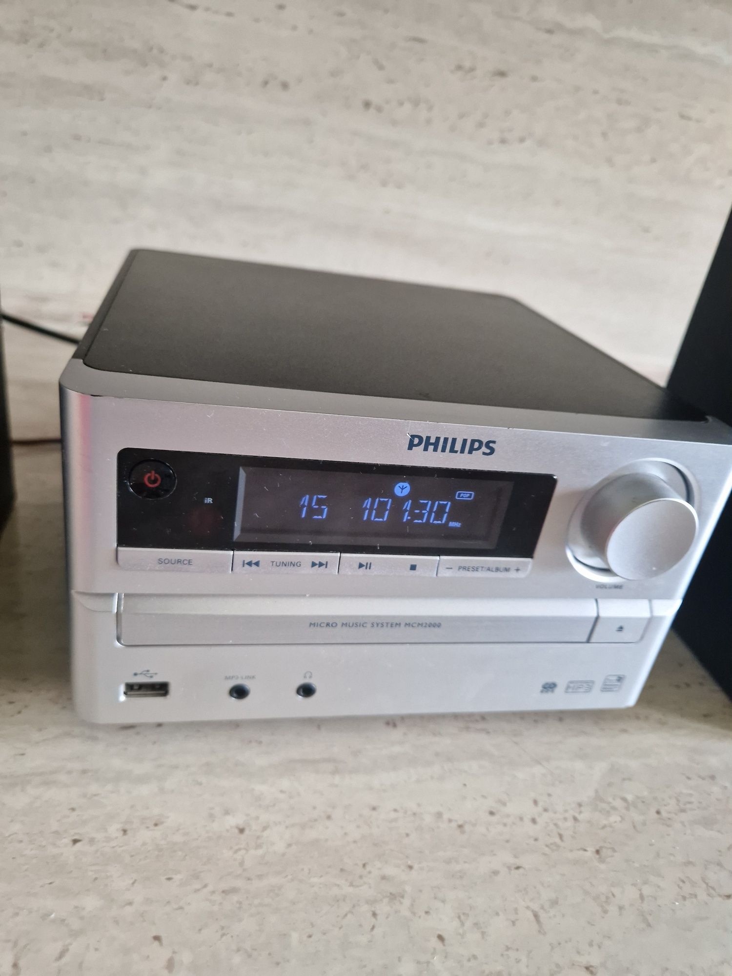 Mini wieża Philips MCM 2000