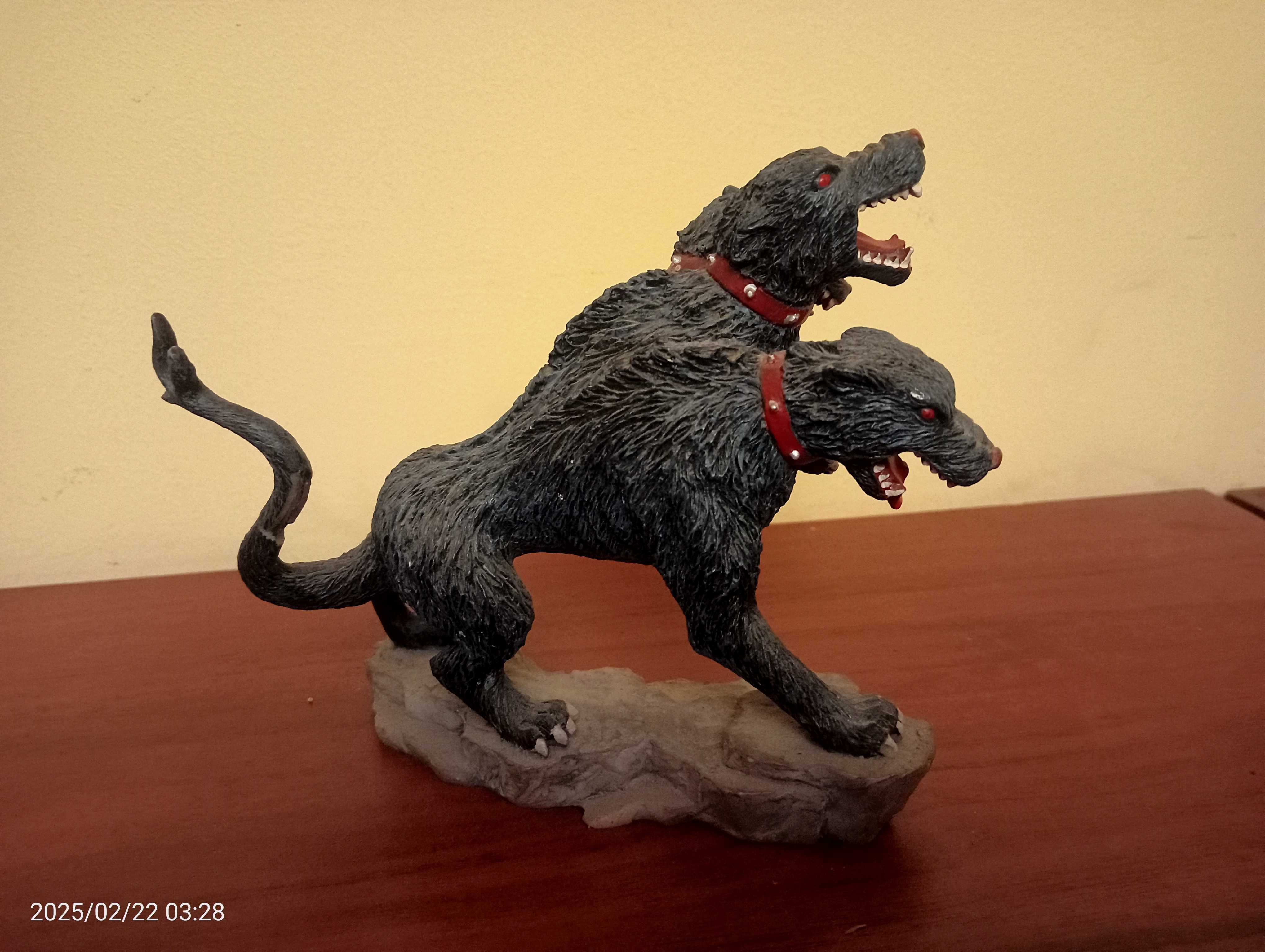 Figurka Harry Potter, Ceber, trójgłowy pies