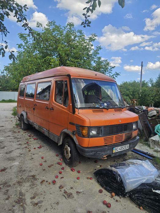 Продам Mercedes-Benz T1 409d