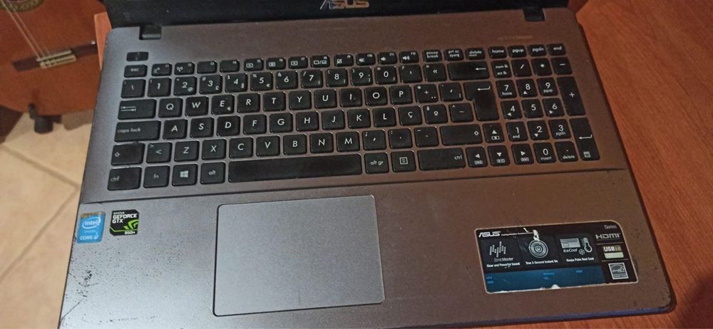 Asus laptop K550J