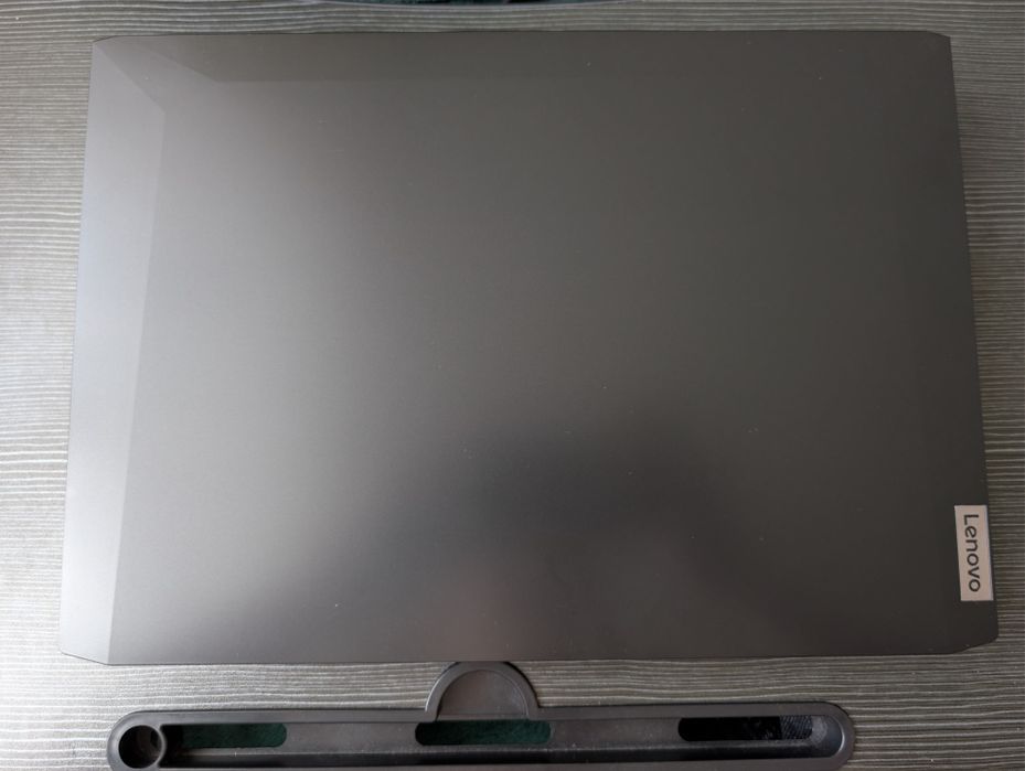 Продаю ноутбук Lenovo IdeaPad Gaming 3-15IHU6