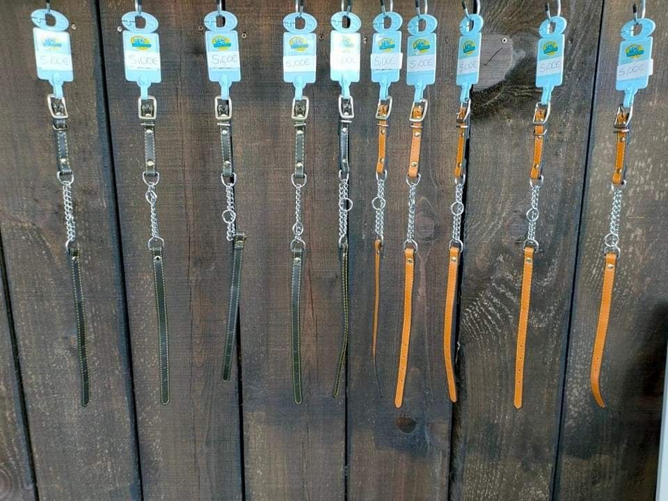 Lote vários acessórios de animais