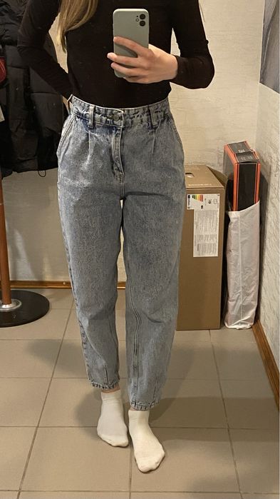 Голубі джинси баллони