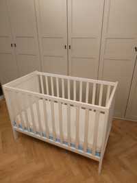 Łóżko niemowlęce ikea wraz z materacem