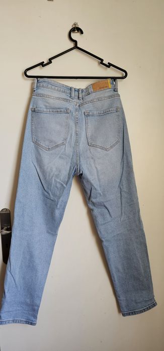 Calças da stradivarius