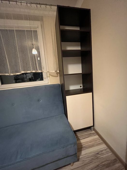 Regał z półkami/ szafka