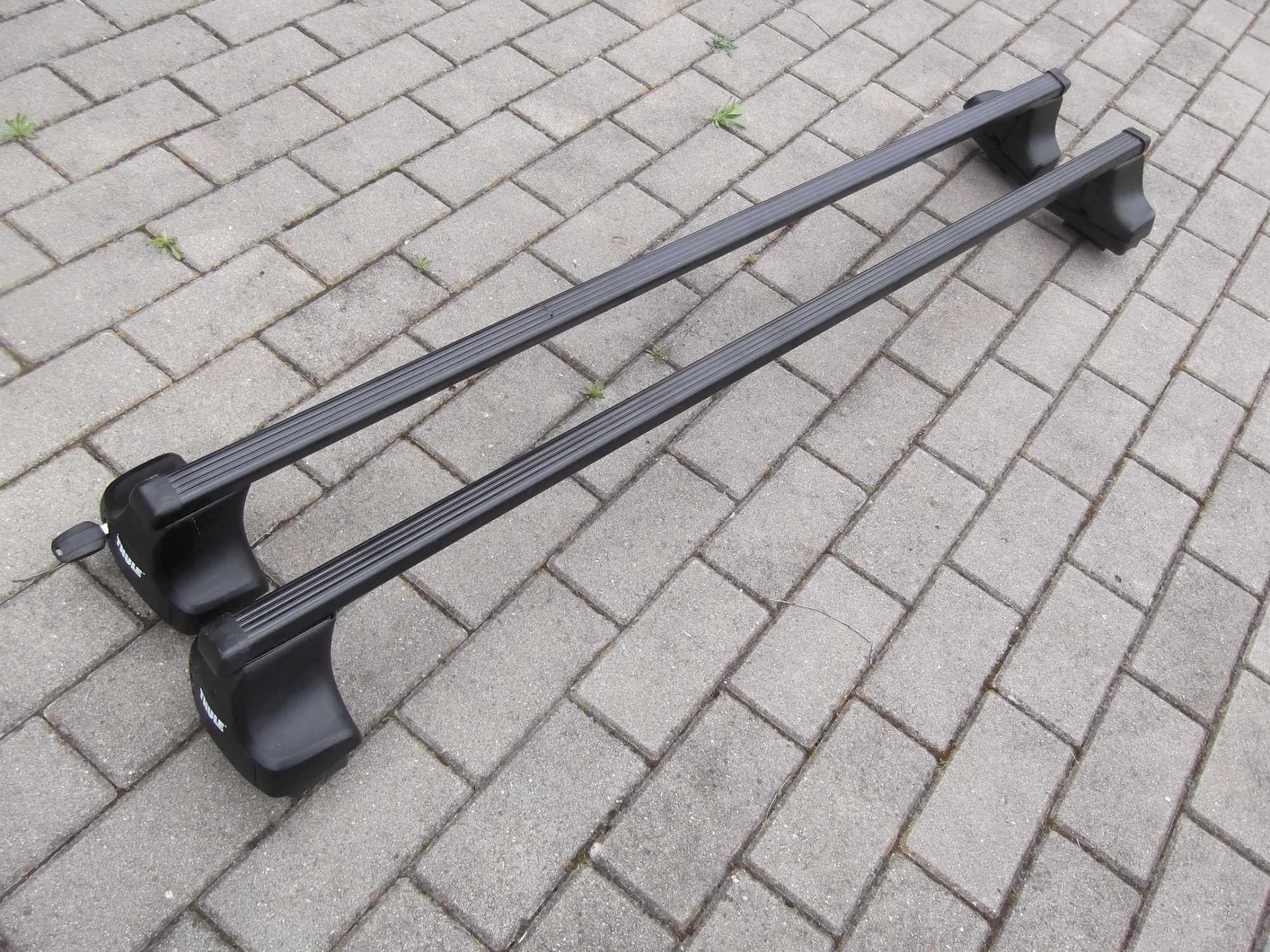Bagażnik dachowy Thule vw Passat B6, B7 sedan